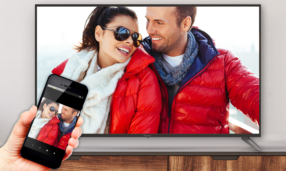 La POLAROID SMART TV LED 50' HD permet de projeter le contenu de votre choix via un appareil compatible